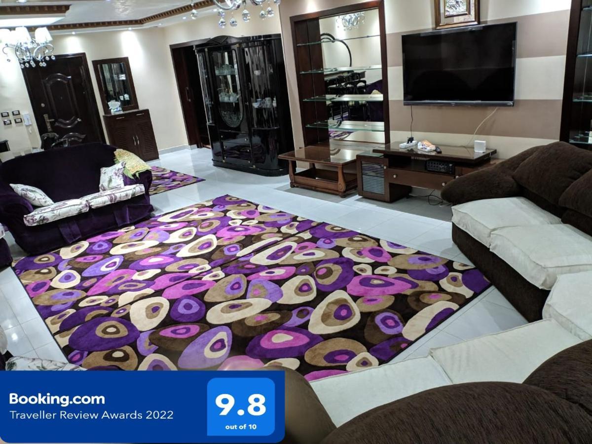 Apartment Maadi - 3 *