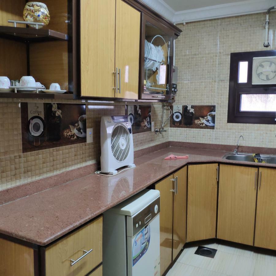 Apartment Maadi - 3 *